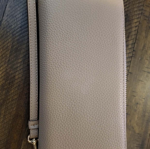 Anne Klein zip around wallet - Picture 3 of 8